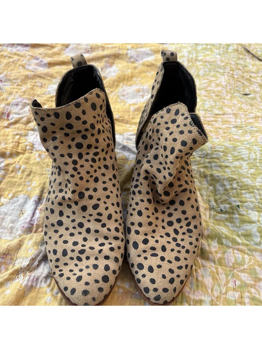 CHeetah print leather boots women’s size 7! western boho rockstar